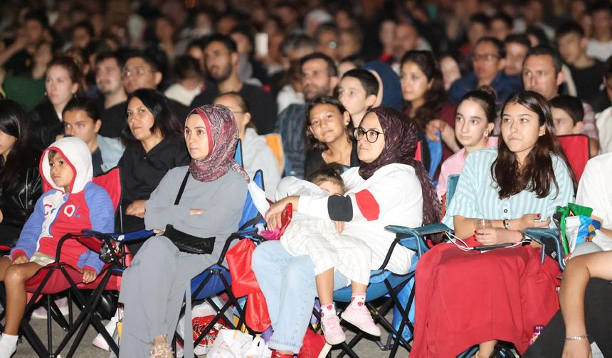 Odunpazarı’nda Açık Hava Film Nostaljisi Devam Ediyor