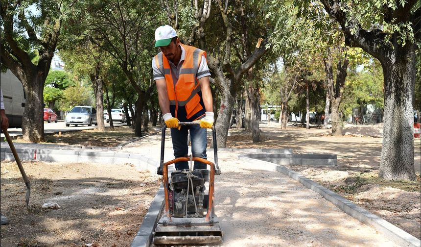 Tepebaşı’nın Parkları Yenileniyor
