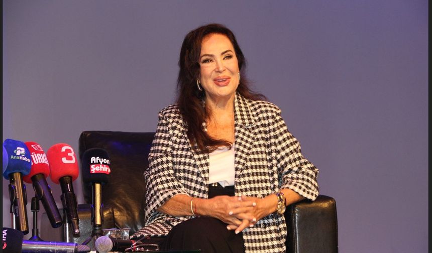 Türk sinemasının Sultanı Türkan Şoray’dan duygulandıran yorum