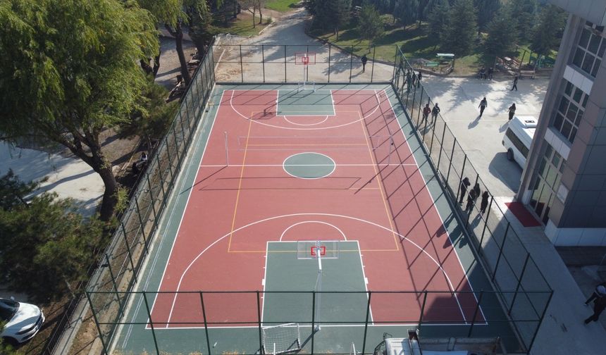 Eskişehir Eğitiminde Sporun Altyapısı Güçleniyor