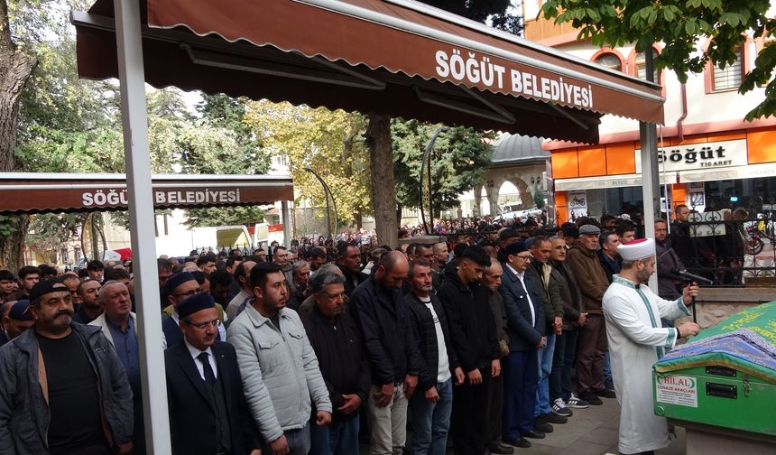 Cani koca tarafından öldürülen kadın toprağa verildi