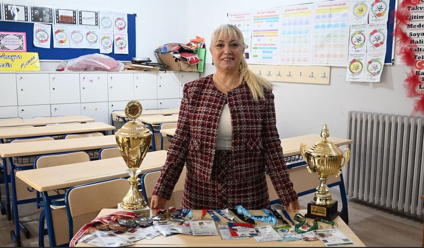 Yıllar da geçse hayalini unutmadı ve mücadele etti