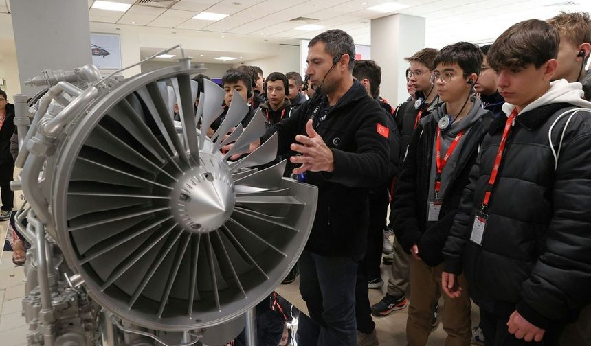 TEI millî havacılık motorlarını öğrencilerle buluşturdu