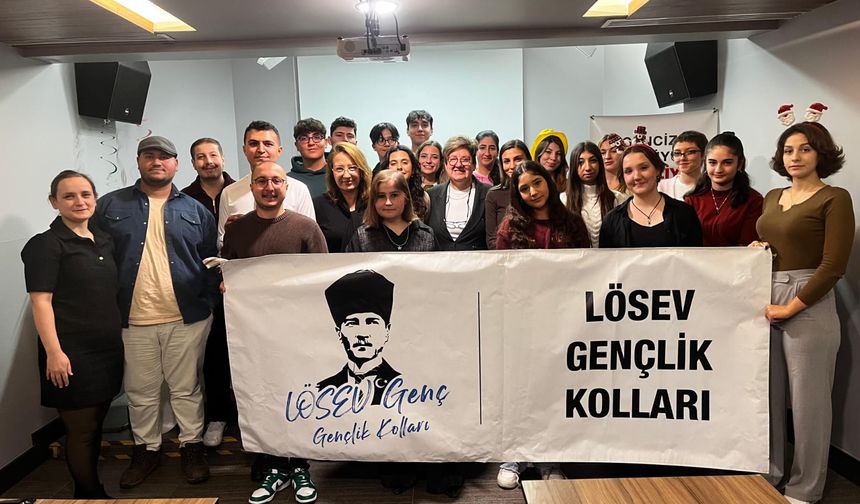 "Yeni Yıldan Tek Dilekleri Sağlık”