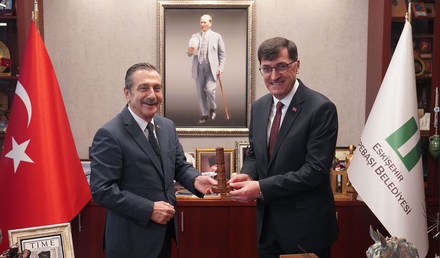 Kütahya Belediye Başkanı Kahveci’den ‘Küresel Model’ Tepebaşı Belediyesi’ne Anlamlı Ziyaret