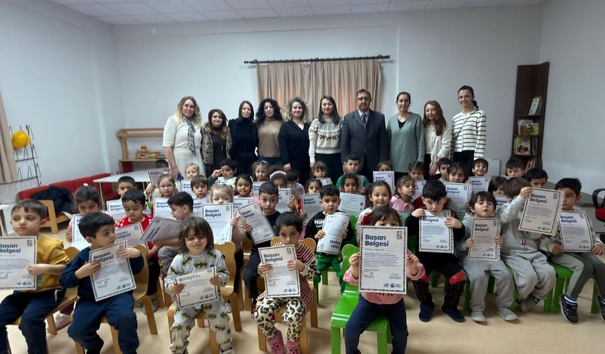 Büyükşehir Belediyesi Çocuk Evlerinde Karne Coşkusu