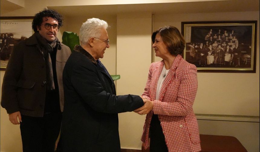 Zülfü Livaneli’den Eskişehir’de “Anadolu Hümanizmi” Söyleşisi