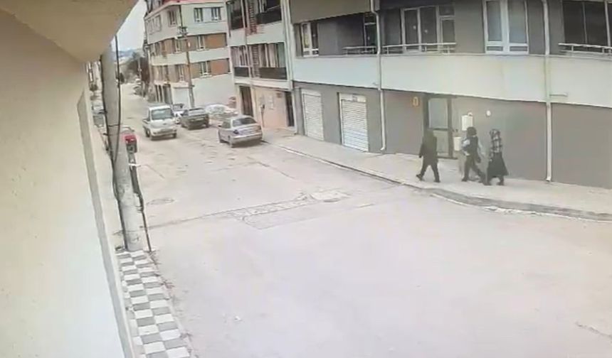 Evden 32 bin TL’lik hırsızlık yapan şahıslar yakalandı