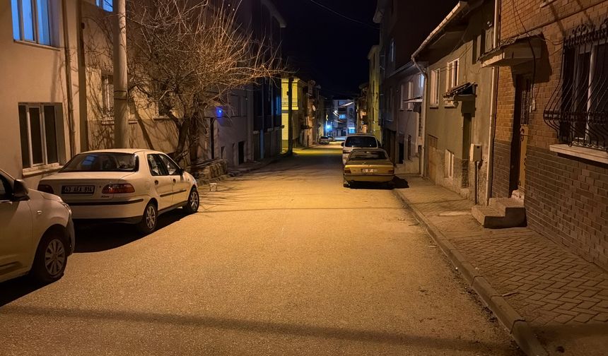 Gençler arasındaki kız kavgası kanlı bitti: 1 yaralı