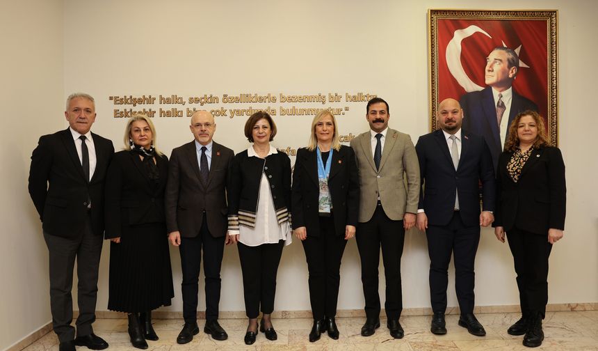 Başkan Ünlüce’ye CHP Heyetinden Ziyaret