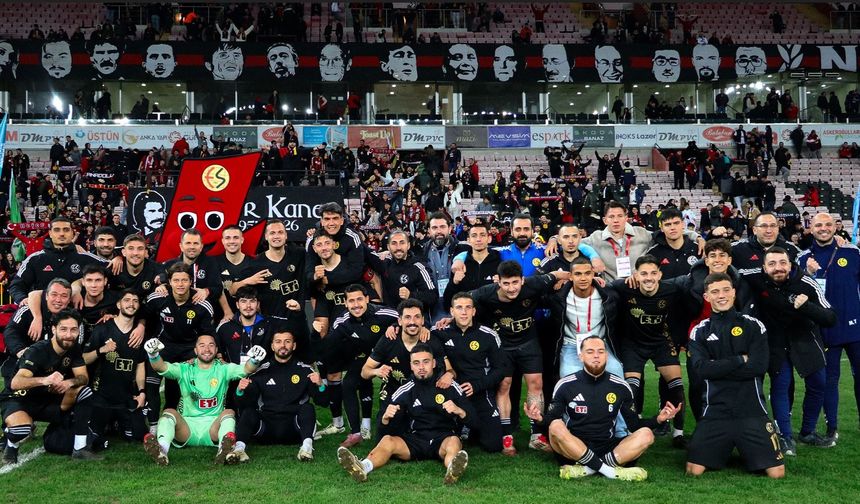 ES ES Zorlu Ayvalıkgücü Engelini 2 Golle Geçti