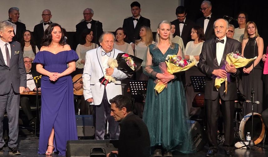 ESSİVDER Türk Sanat Müziği Korosu'ndan ‘Sezon Ortası Konseri'