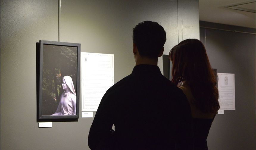 “Bir Gün Daha” Sergisi Açıldı