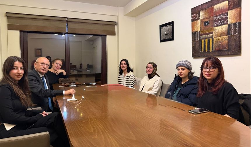 Çakırözer: “Acıları unutmak için dayanışmayı hep birlikte büyütmeliyiz”