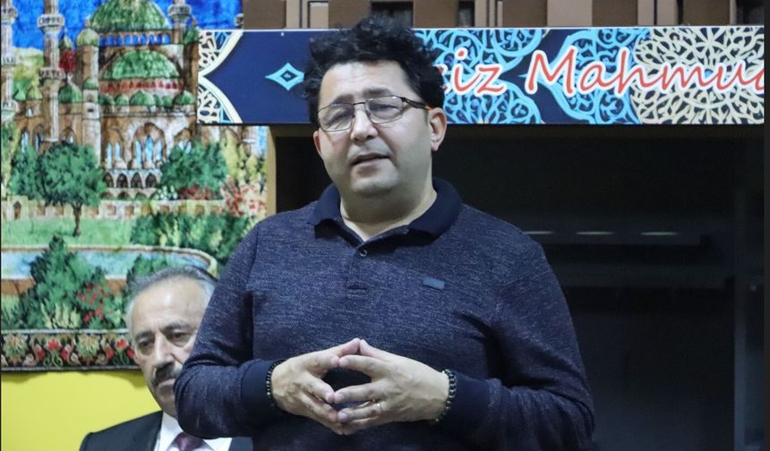 Prof. Dr. Haşim Şahin: "Geçmişi olmayan toplumlar, geleceklerini planlayamaz"