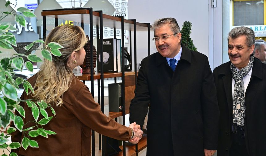 Vali Erdinç Yılmaz haftaya esnaf ziyaretiyle başladı