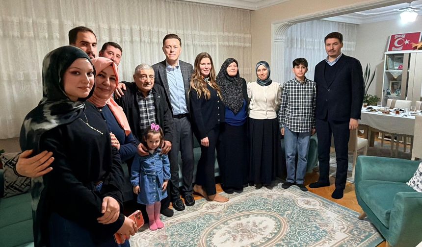 Milletvekili Hatipoğlu iftarda şehit ailesine misafir oldu
