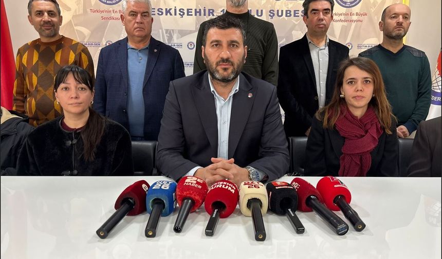 Eğitim Bir-Sen İki Öğretmene Yapılan  Saldırıya Tepki Gösterdi