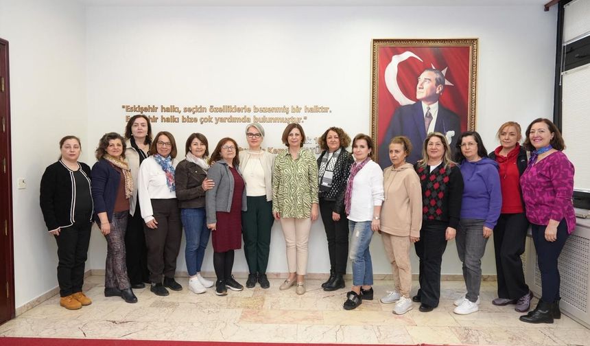 Ankara Hukuk Mezunu Kadınlardan Başkan Ünlüce’ye Ziyaret