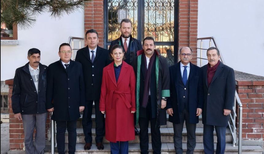 "Habil Başkan da Sivrihisar halkının iradesi de yalnız değildir"