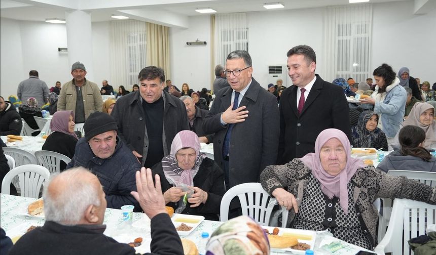 Büyükşehir İftar Davetlerine Devam Ediyor