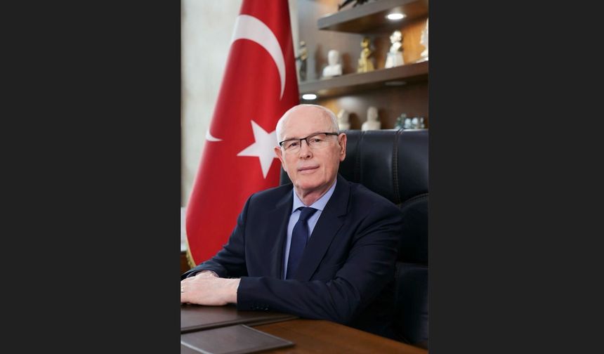 Toplumun en zor anlarında umudu ayakta tutttular