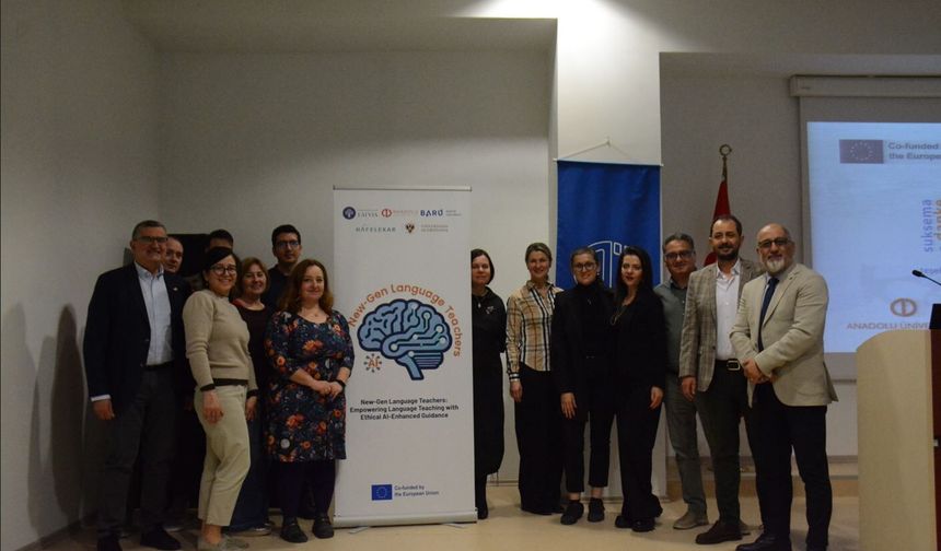 Eğitim Fakültesinde Yapay Zekâ Destekli Öğretmen Eğitimi Projesi