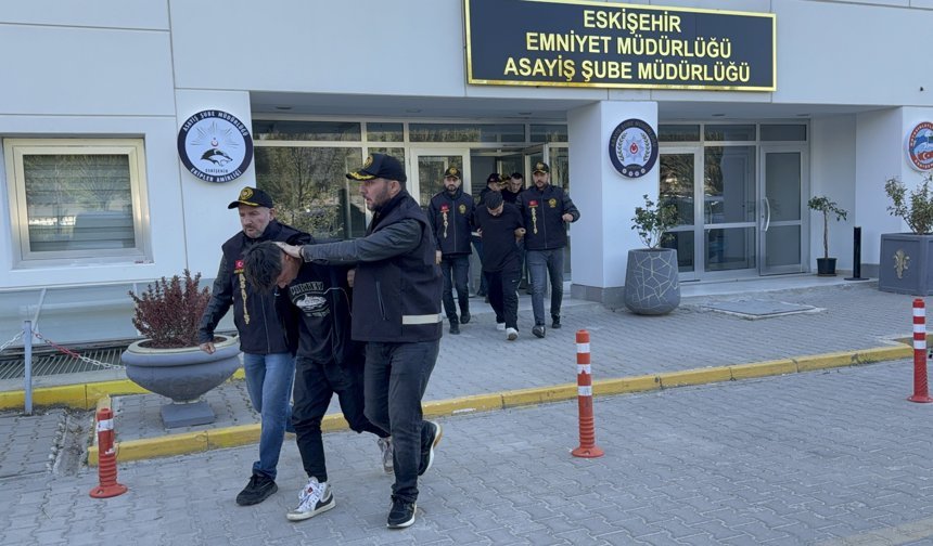 Eskişehir’de 1 kişinin öldüğü bıçaklı kavgayla ilgili 3 tutuklama