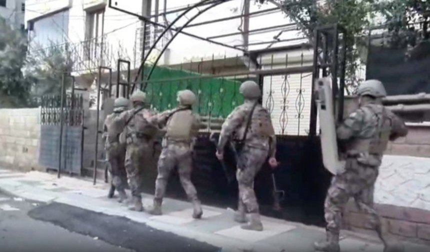 DEAŞ'a Büyük Darbe: 525 Şüpheli Yakalandı