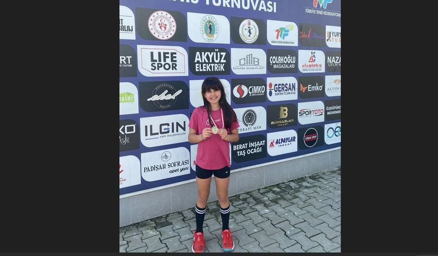 Eskişehirli tenisçi Zonguldak’ta şampiyon oldu