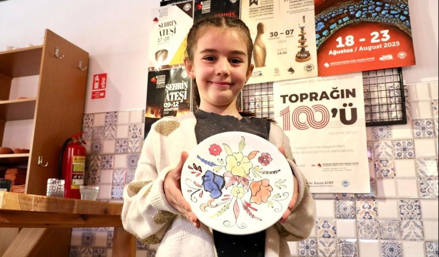 Mavinin İzinde Bir Arayış Odunpazarı'nda Hayat Buldu