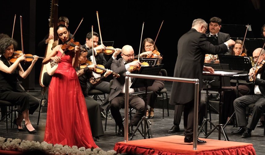 Genç Yetenekler 23 Nisan’da Senfoni Sahnesinde Parladı