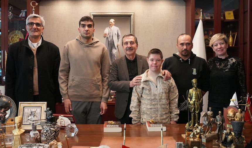 “Tepebaşı Belediyesi Her Zaman Özel Bireylerimizin Yanında”