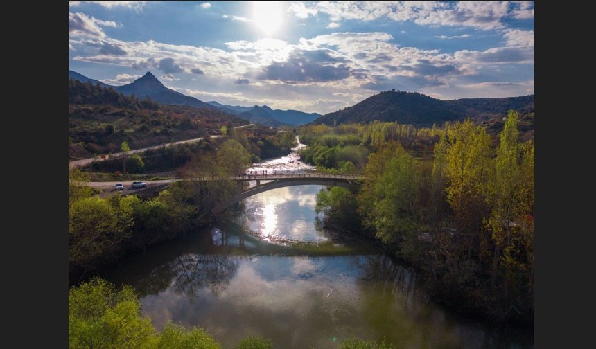 Sakarya Nehri'nin eşsiz manzarası havadan görüntülendi