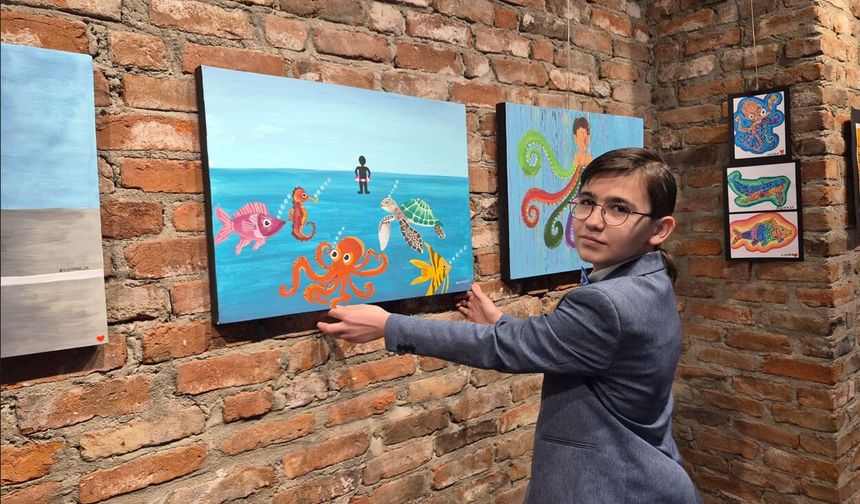 12 yaşındaki Egemen'den Resim Sergisi
