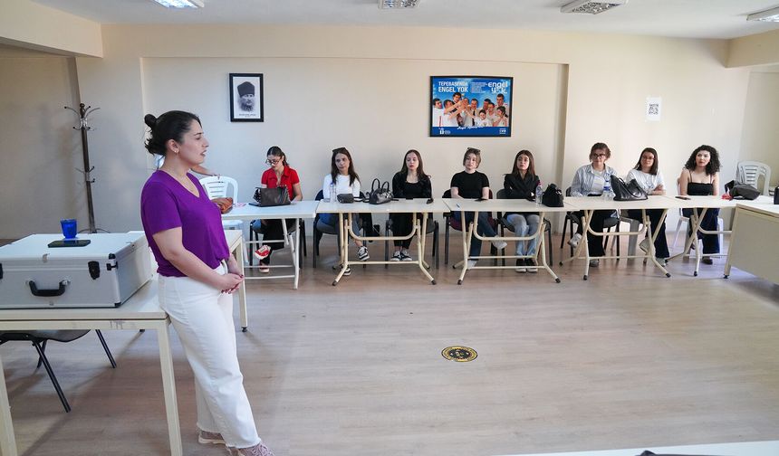 Gençlere Kadın Sağlığı Semineri
