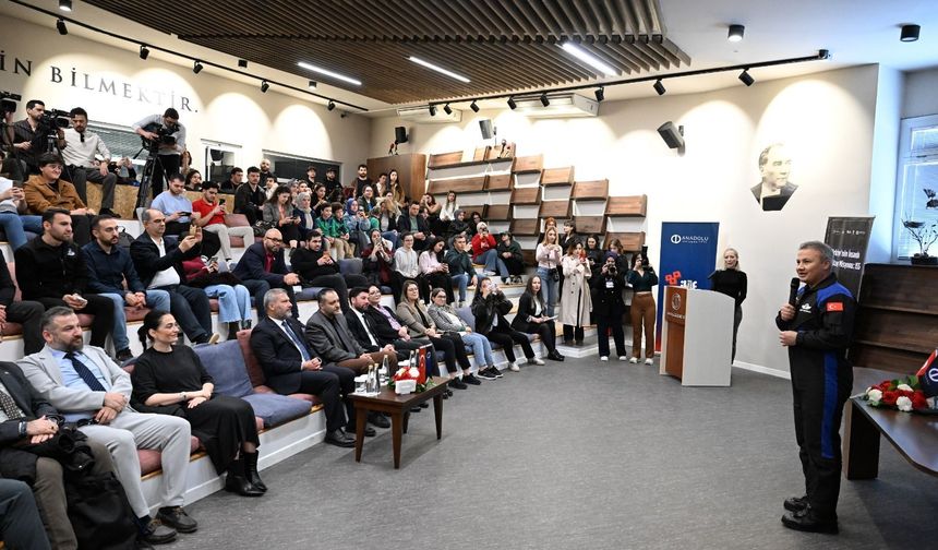 Astronot Alper Gezeravcı’dan Gençlere İlham Mesajı