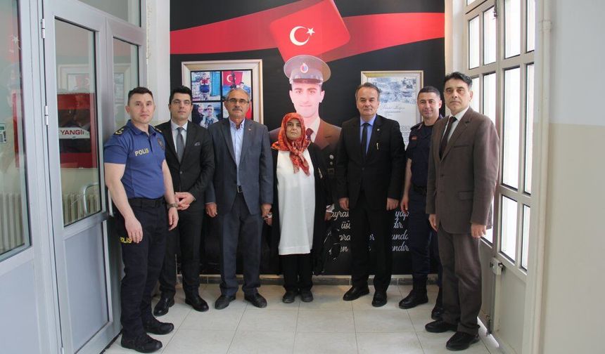 Odunpazarı Milli Eğitim Müdürü Sertsöz Şehidimizi Andı
