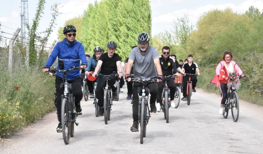 EOSB Teknik Kolej 19 Mayıs Ruhuyla Pedalladı