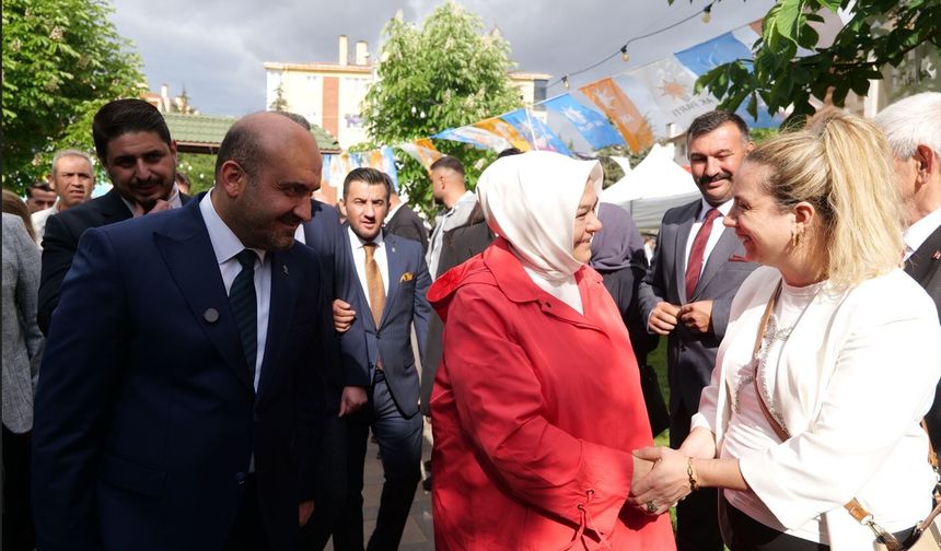 "Eskişehir'i Vizyonsuzluklardan Kurtaracağız"