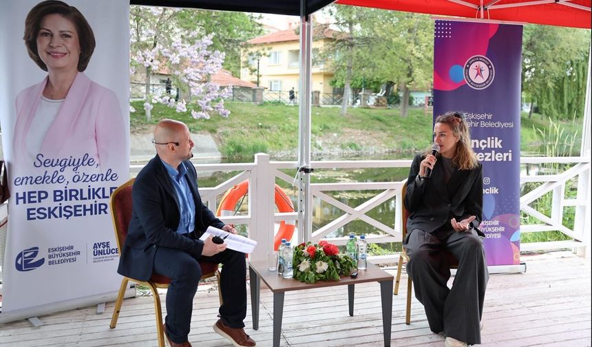 “Bir Sandalye Bir Termos” Söyleşisinde Meryem Boz’a Yoğun İlgi