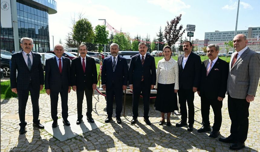 Eskişehir Sempozyumu geniş katılımla başladı