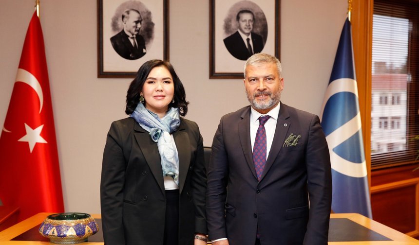 Kırgızistan’dan Anadolu Üniversitesine Ziyaret