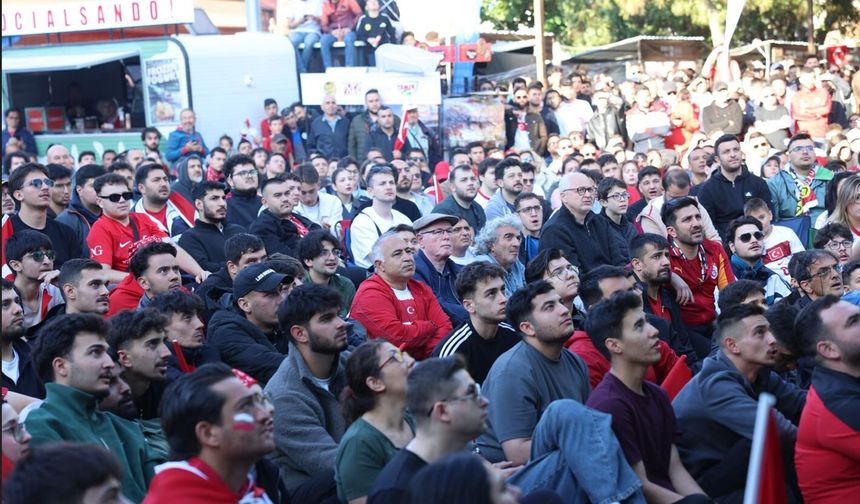 Odunpazarı’nda Milli Maç Coşkusu