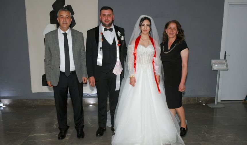 Ömür Boyu Mutluluğa İmza Attılar