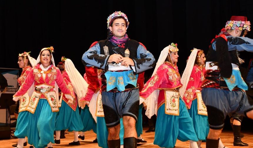 Eskişehir Öğretmen Akademilerine Görkemli Kapanış