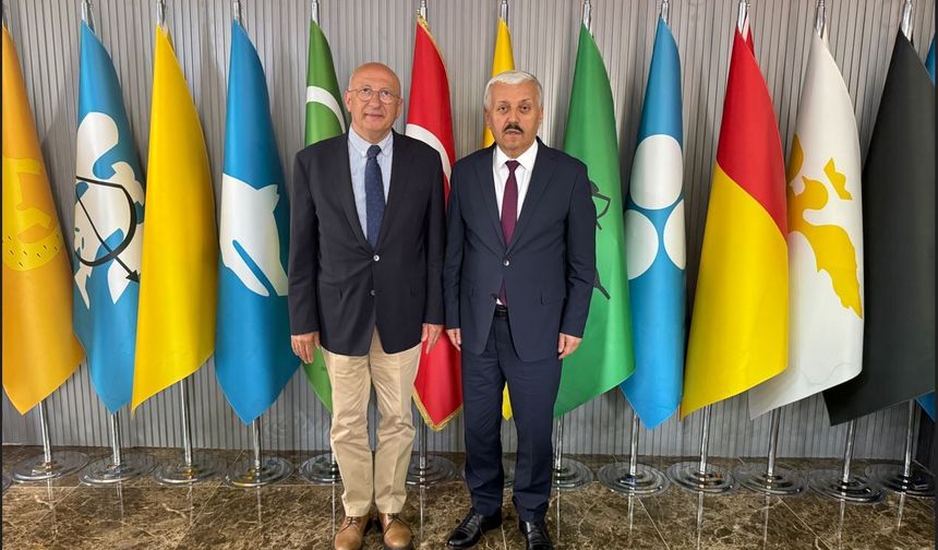 Çakırözer: “Esnafımızın sorunlarının takipçisiyiz”