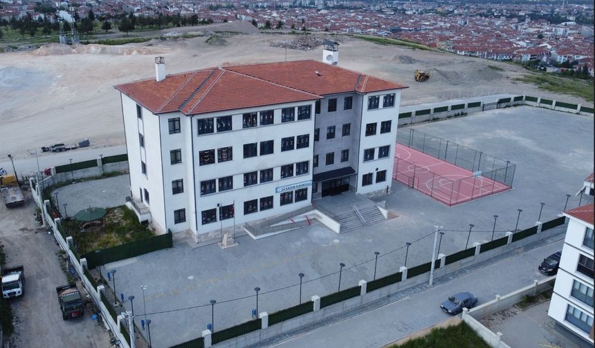 24 Kasım İlkokulu'nun Yeni Binasında Açılış Töreni