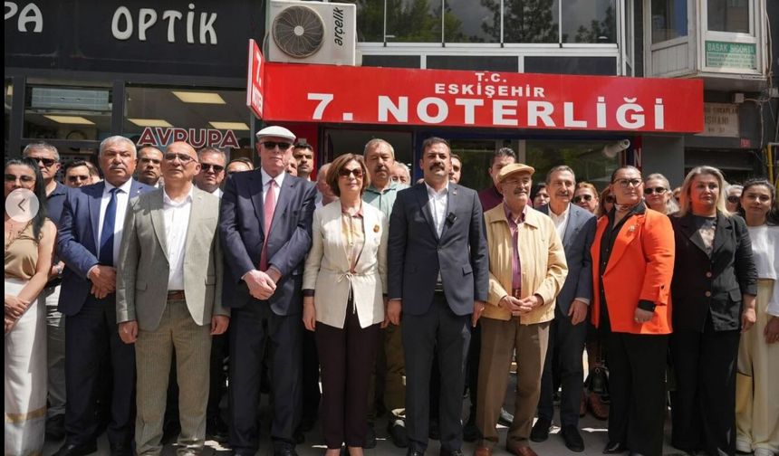 Eskişehir Kurultay Delegeleri Firesiz Özgür Özel'in Yanında