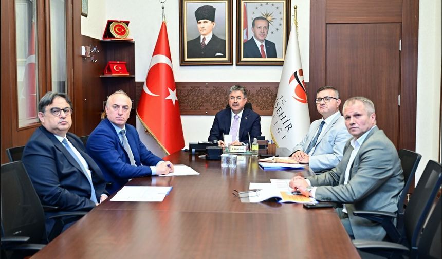 Sahipsiz hayvanlara yönelik yürütülen çalışmalar değerlendirildi